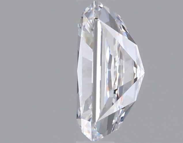 0.85 Carat Radiant Lab Diamond :: 360 spin frame 02