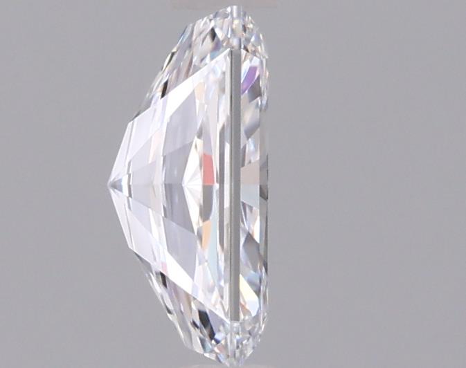 0.97 Carat Radiant Lab Diamond :: 360 spin frame 01