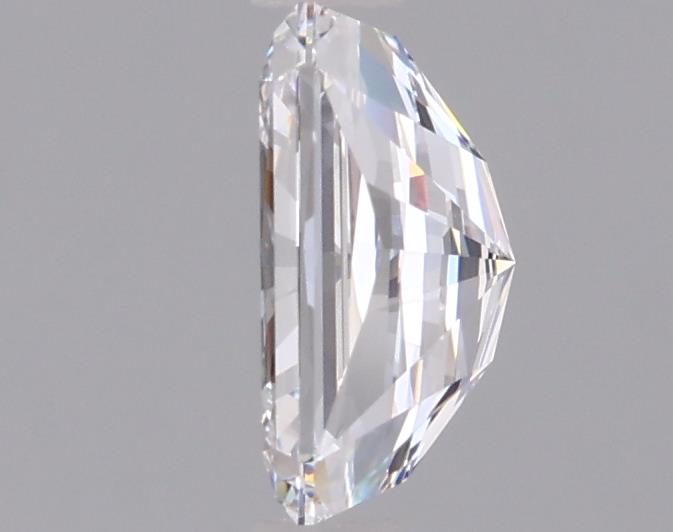 0.97 Carat Radiant Lab Diamond :: 360 spin frame 02