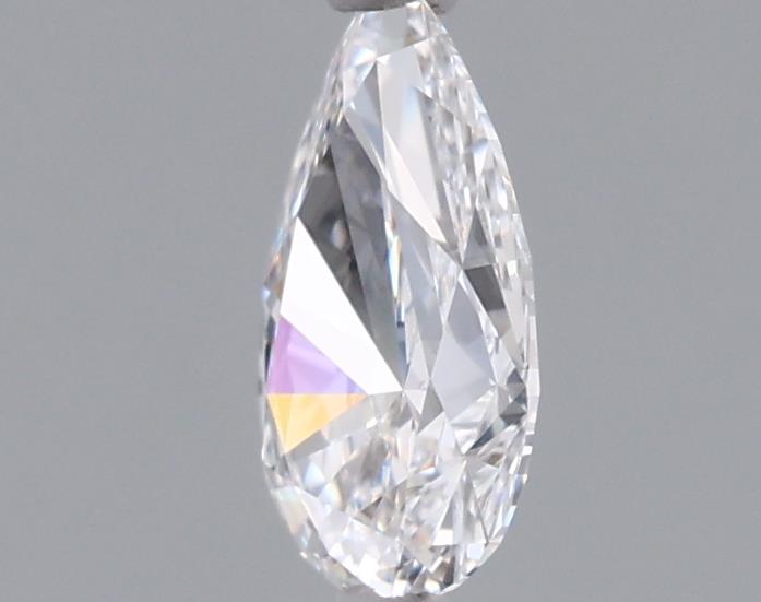 0.64 Carat Pear Lab Diamond :: 360 spin frame 03