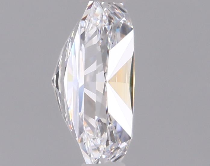 0.92 Carat Radiant Lab Diamond :: 360 spin frame 06