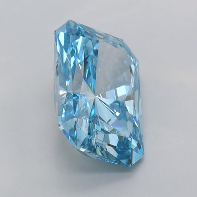 2.01 Carat Radiant Lab Diamond :: 360 spin frame 01