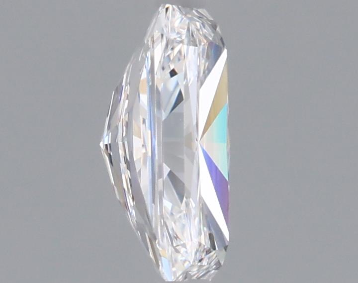 0.94 Carat Radiant Lab Diamond :: 360 spin frame 05