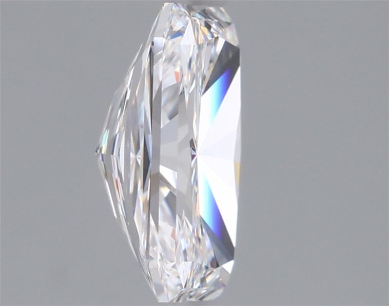 1.94 Carat Radiant Lab Diamond :: 360 spin frame 06
