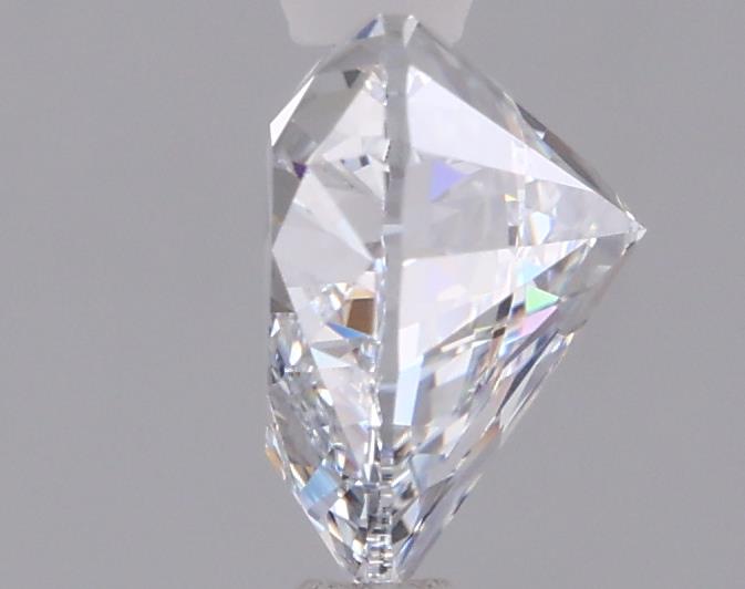1.58 Carat Heart Lab Diamond :: 360 spin frame 02