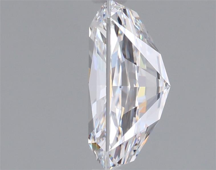 1.56 Carat Radiant Lab Diamond :: 360 spin frame 02
