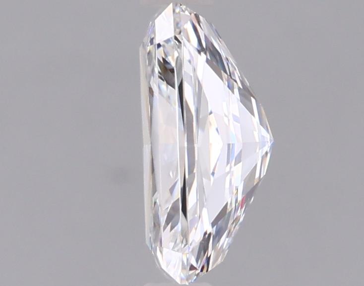 1.54 Carat Radiant Lab Diamond :: 360 spin frame 02
