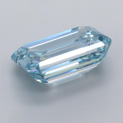 2.46 Carat Emerald Lab Diamond :: 360 spin frame 04