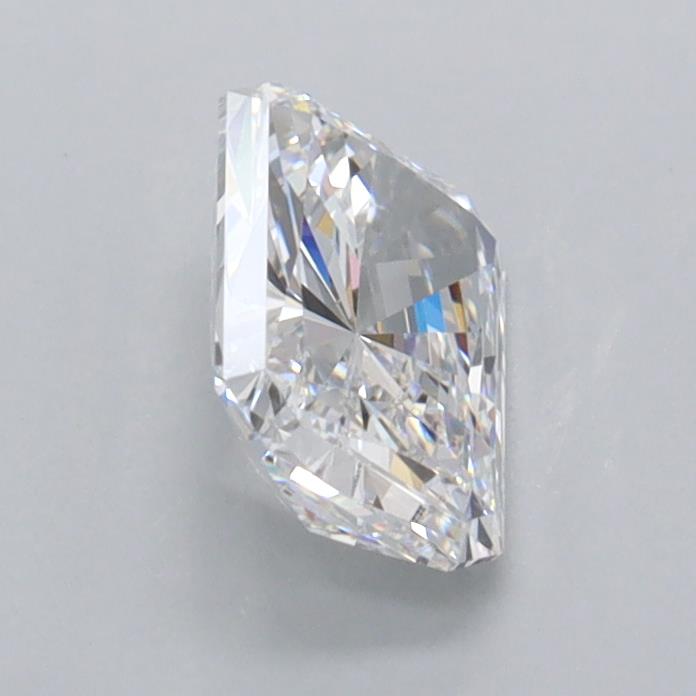 0.95 Carat Radiant Lab Diamond :: 360 spin frame 01