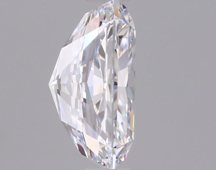 1.45 Carat Radiant Lab Diamond :: 360 spin frame 01
