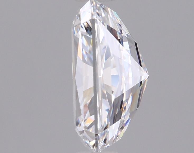 1.45 Carat Radiant Lab Diamond :: 360 spin frame 02