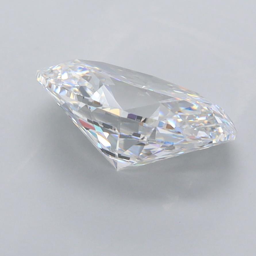 2.05 Carat Oval Lab Diamond :: 360 spin frame 04