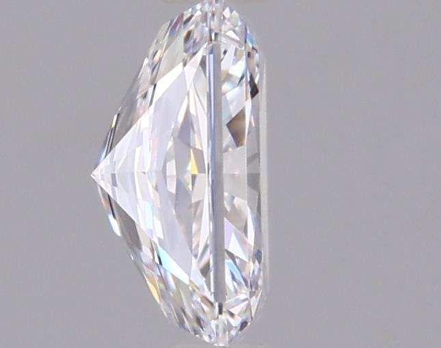 0.96 Carat Radiant Lab Diamond :: 360 spin frame 02