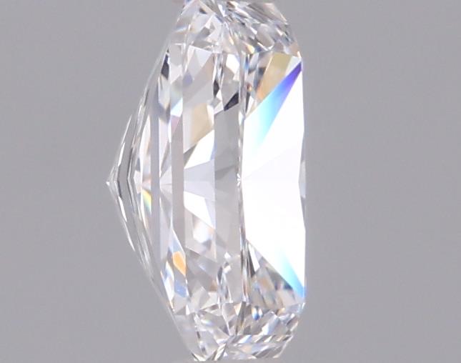 0.96 Carat Radiant Lab Diamond :: 360 spin frame 06
