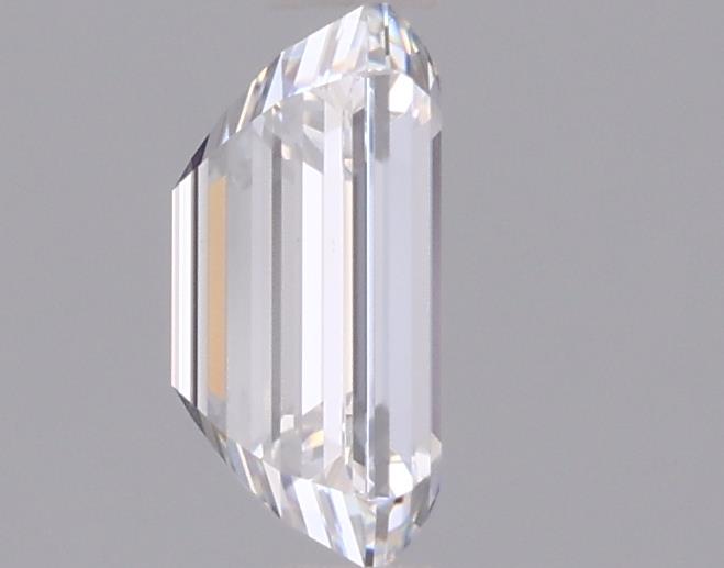 0.98 Carat Emerald Lab Diamond :: 360 spin frame 01