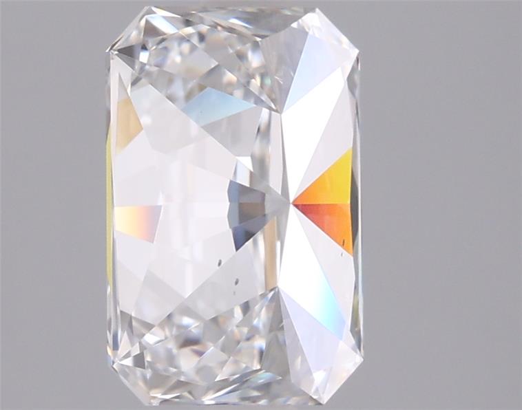 2.00 Carat Radiant Lab Diamond :: 360 spin frame 06