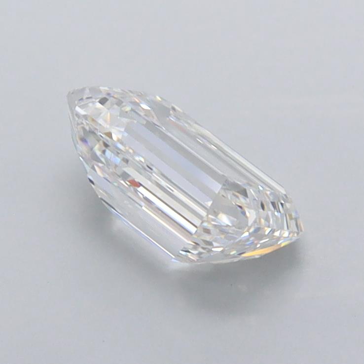 1.03 Carat Emerald Lab Diamond :: 360 spin frame 03