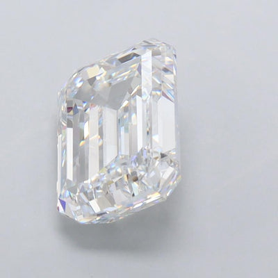 2.02 Carat Emerald Lab Diamond :: 360 spin frame 02