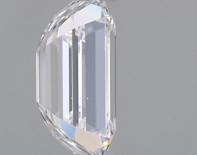 0.92 Carat Emerald Lab Diamond :: 360 spin frame 05