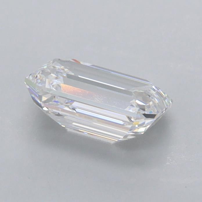 0.87 Carat Emerald Lab Diamond :: 360 spin frame 04