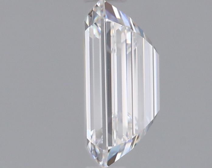 0.95 Carat Emerald Lab Diamond :: 360 spin frame 01