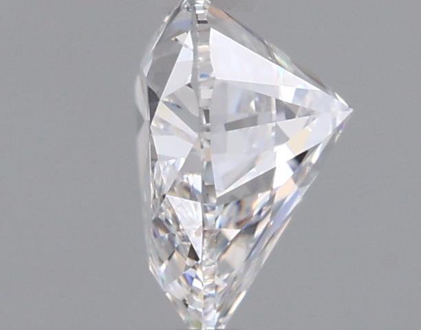 0.98 Carat Heart Lab Diamond :: 360 spin frame 02
