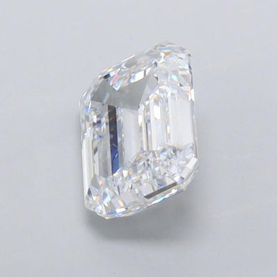 0.91 Carat Emerald Lab Diamond :: 360 spin frame 02