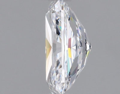0.96 Carat Radiant Lab Diamond :: 360 spin frame 02