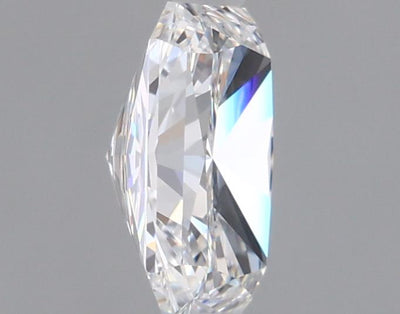0.92 Carat Radiant Lab Diamond :: 360 spin frame 06