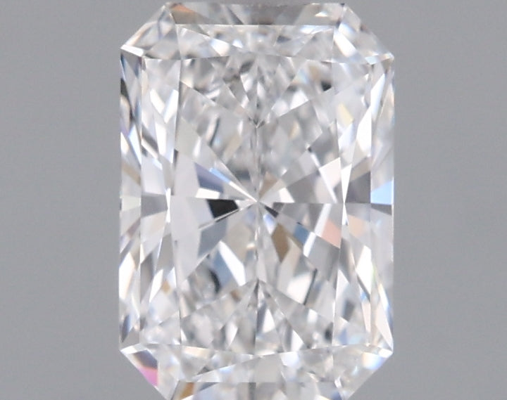 0.97 Carat Radiant Lab Diamond