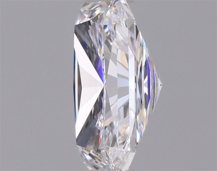 0.94 Carat Radiant Lab Diamond :: 360 spin frame 06