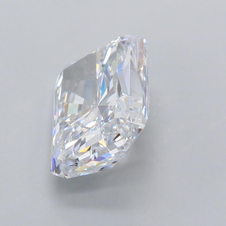 1.39 Carat Radiant Lab Diamond :: 360 spin frame 01