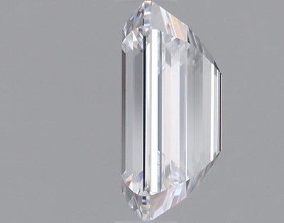 0.84 Carat Emerald Lab Diamond :: 360 spin frame 01