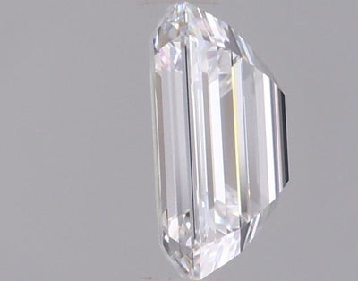 0.94 Carat Emerald Lab Diamond :: 360 spin frame 01