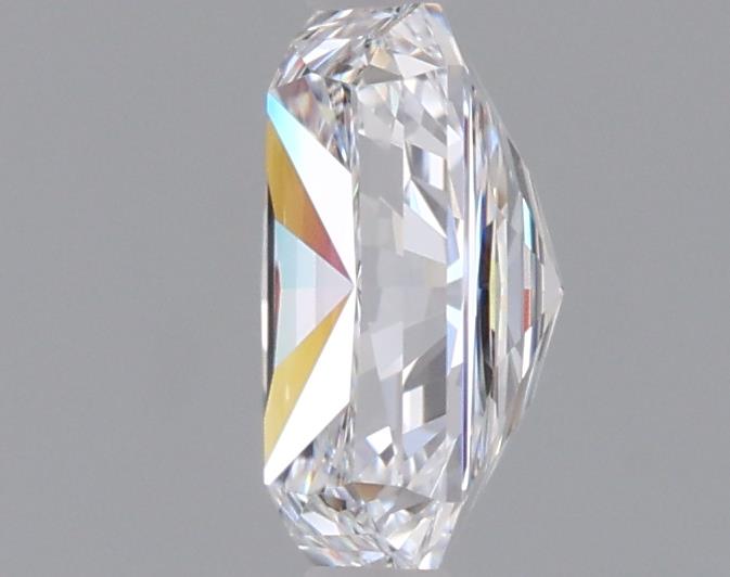0.92 Carat Radiant Lab Diamond :: 360 spin frame 06