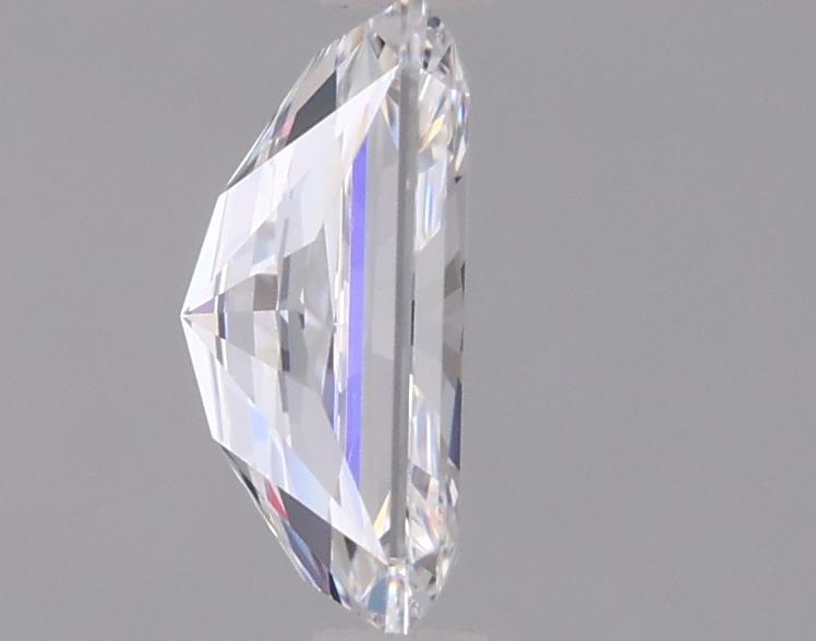 0.95 Carat Radiant Lab Diamond :: 360 spin frame 01
