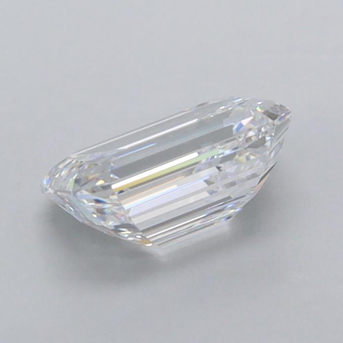 0.93 Carat Emerald Lab Diamond :: 360 spin frame 04