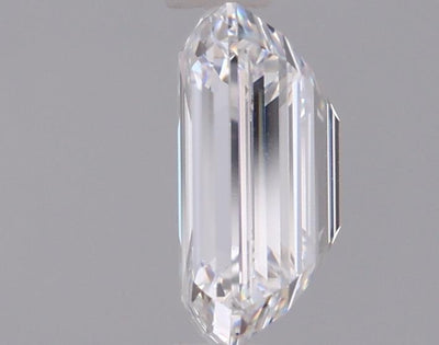 0.95 Carat Emerald Lab Diamond :: 360 spin frame 01