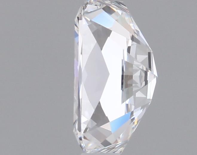 1.09 Carat Radiant Lab Diamond :: 360 spin frame 06