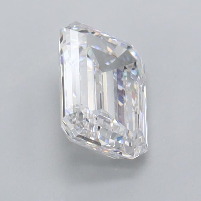 1.02 Carat Emerald Lab Diamond :: 360 spin frame 02