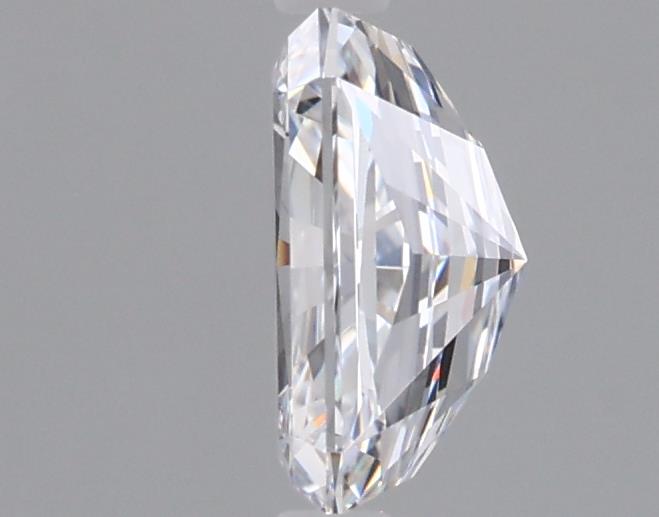 1.04 Carat Radiant Lab Diamond :: 360 spin frame 02