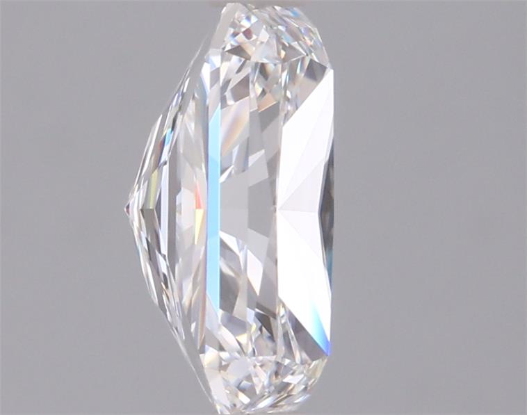 1.89 Carat Radiant Lab Diamond :: 360 spin frame 04
