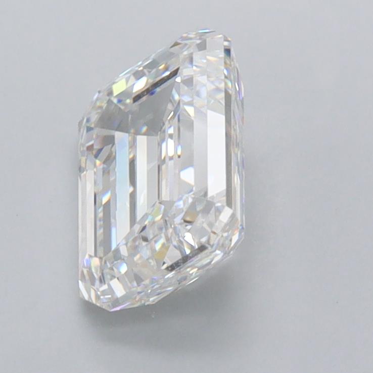 1.54 Carat Emerald Lab Diamond :: 360 spin frame 02