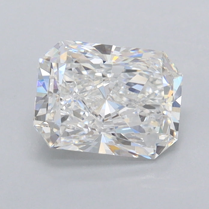 0.96 Carat Radiant Lab Diamond