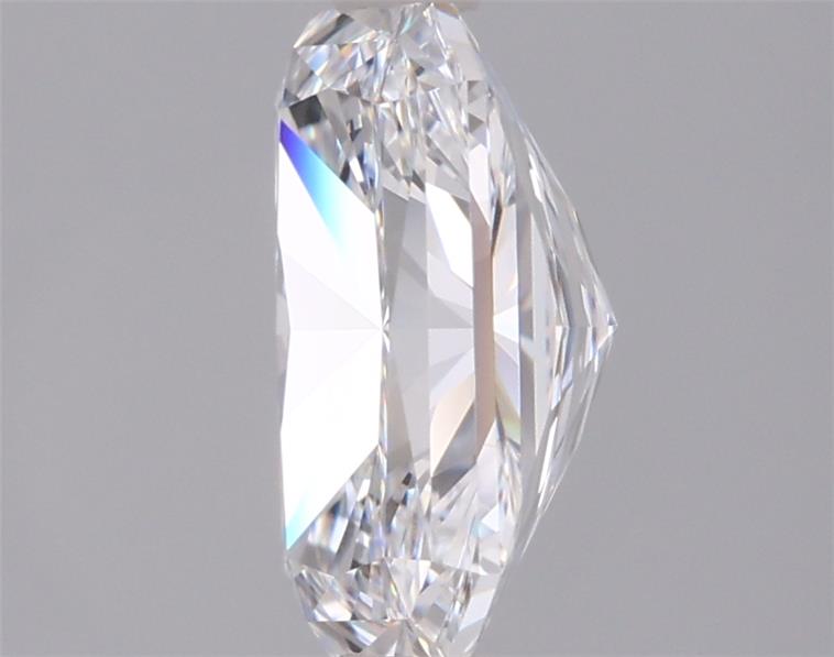 2.07 Carat Radiant Lab Diamond :: 360 spin frame 06