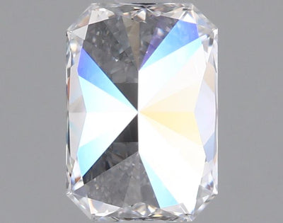 0.99 Carat Radiant Lab Diamond :: 360 spin frame 02
