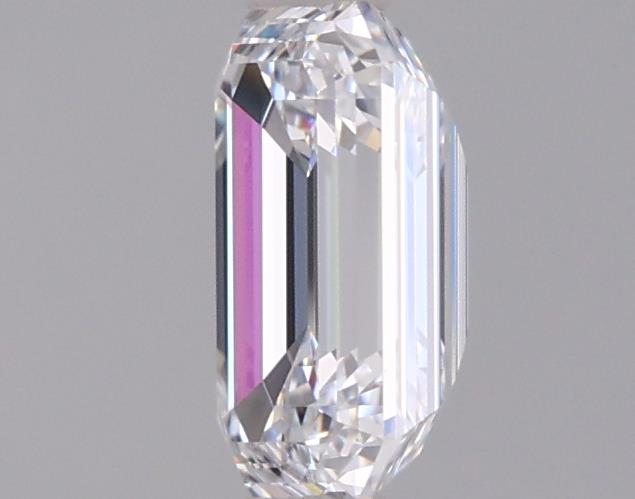 0.97 Carat Emerald Lab Diamond :: 360 spin frame 06