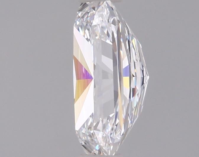 0.97 Carat Radiant Lab Diamond :: 360 spin frame 05