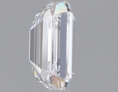 0.97 Carat Emerald Lab Diamond :: 360 spin frame 05