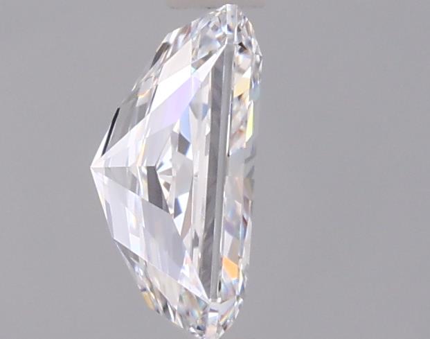 1.02 Carat Radiant Lab Diamond :: 360 spin frame 02